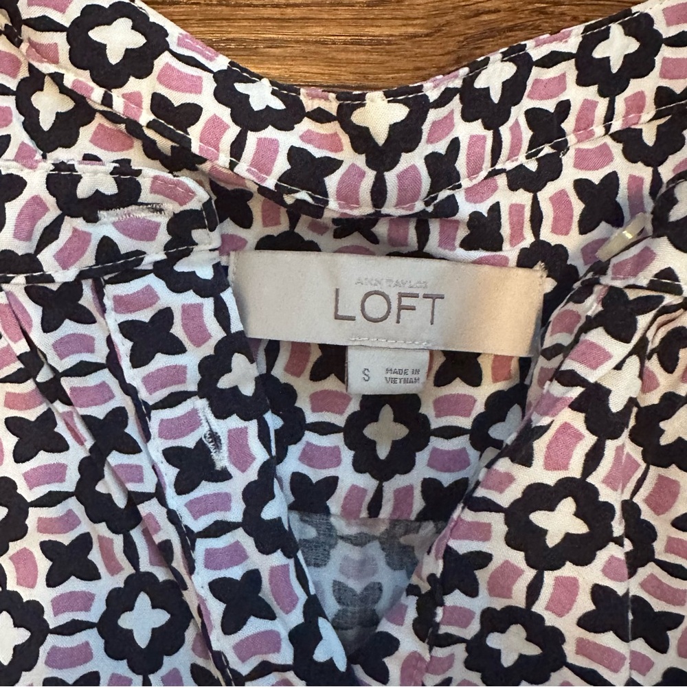 LOFT Sleeveless Patterned Purple & Blue Dress - Size Small - Picture 5 of 7